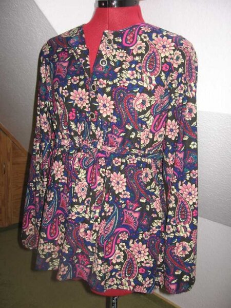 Shirt im Empire-Stil , akt. Sabrina Woman