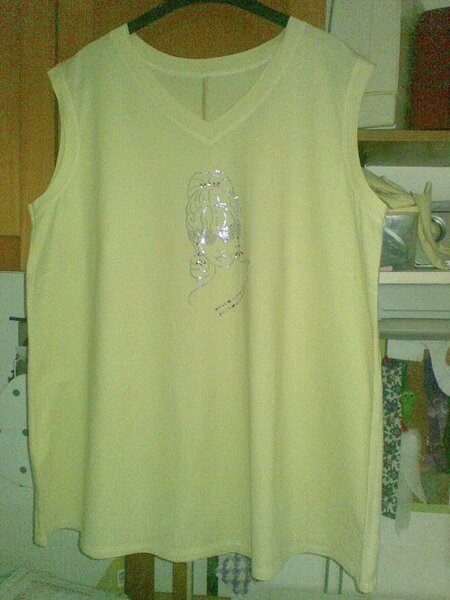 Shirt, hellgelb; ältere Sabriba oder Lea; Gr. 48/50