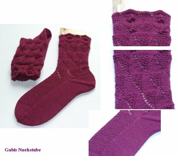 Socken mit Ajourmuster