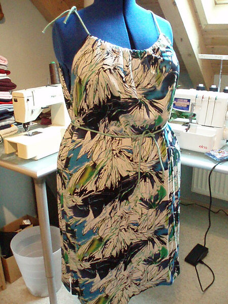 Sommerkleid nach eigenem Entwurf