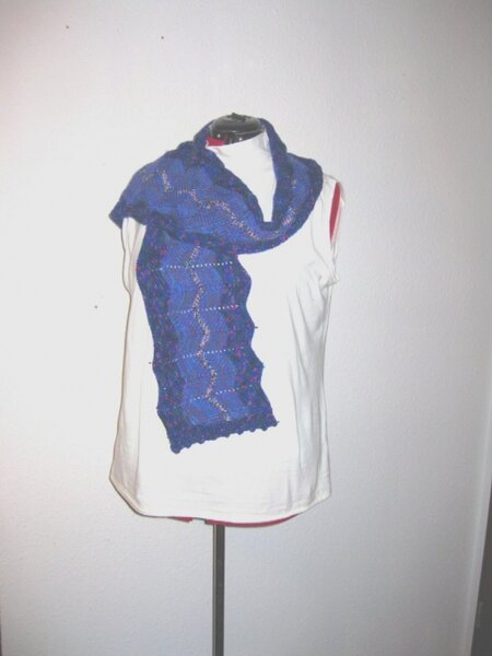 Strickschal zur Weste