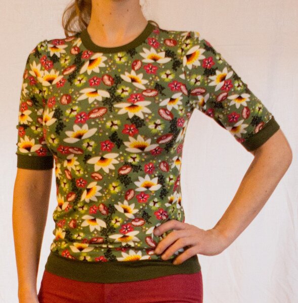 Blumen T-Shirt