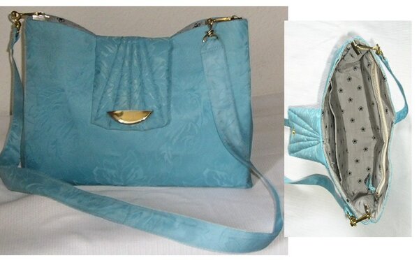 Türkisfarbige Tasche