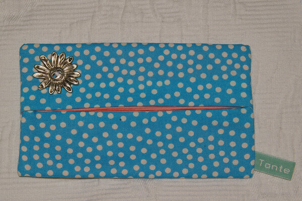 Taschentuchtäschchen Knöppche