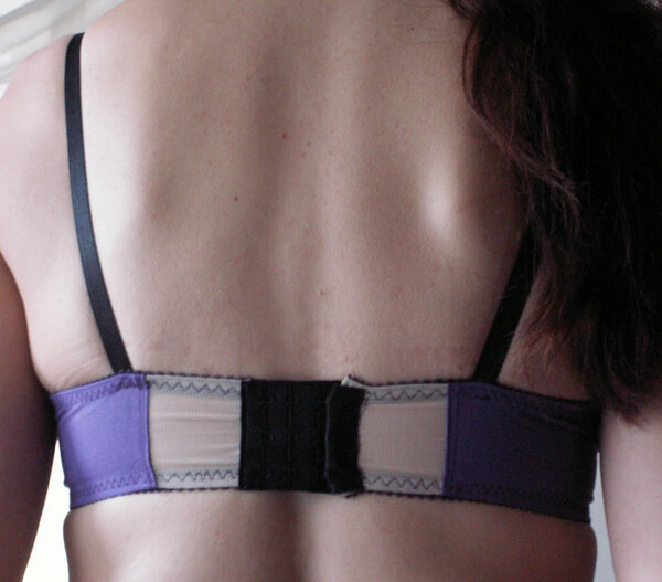 Kwik Sew 2489 - Webstoff - Rückansicht