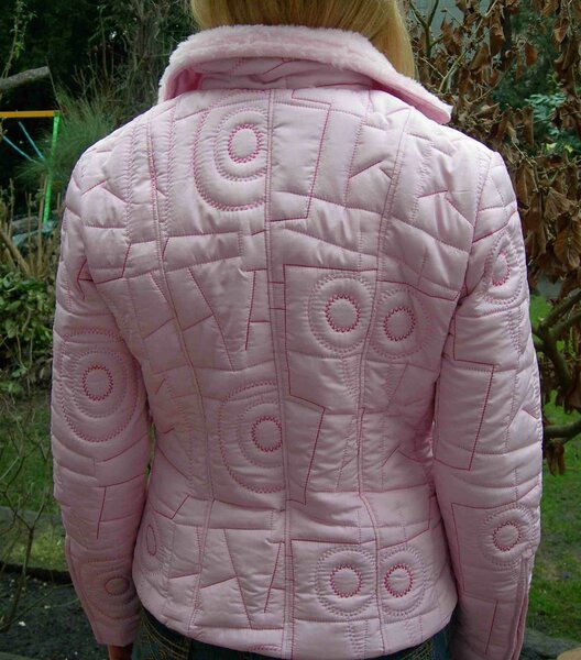 Steppjacke Burda 11/02  Modell 129