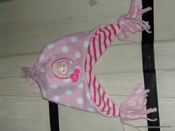 Auch die Prinzessin hat hier einen Schal an,