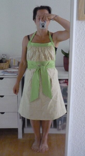 Emmeline Apron Seite 1