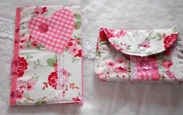 Geschenk: Notizbuch mit Hülle und Weibskramtäschle