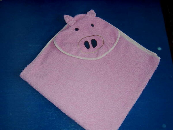 Kapuzenbdetuch rosa Schwein