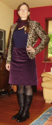 lila Rock mit Jacke