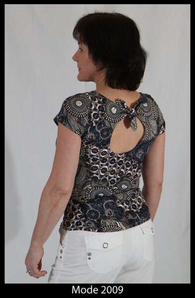 T-Shirt mit Knoten aus Burda Sommer 2007