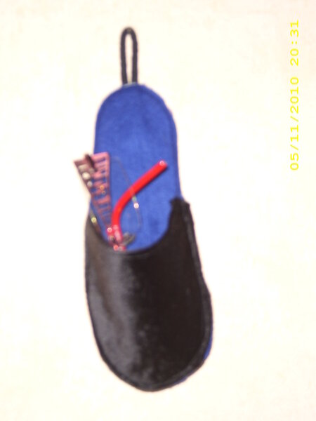 Brillen - Halter , Etui , Pantoffel