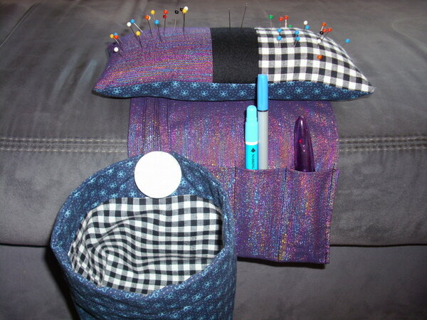 pincushion organizer