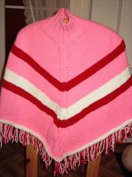 Poncho gestrickt