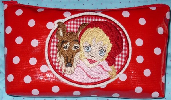 Rotkäppchen und der liebe Kuschelwolf