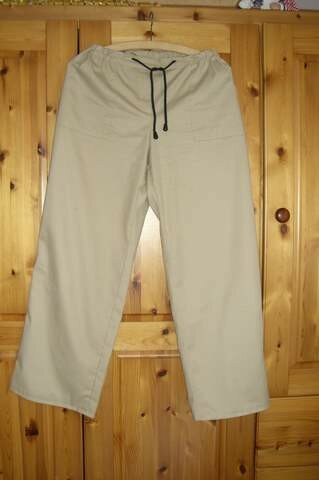 Damenhose nach Burda-Einzelschnitt, Gr. 40