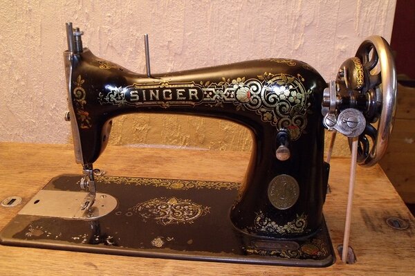 Singer 15 K - nach der Reparatur und Schönheitskur