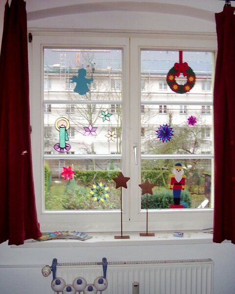 weihnachtsfenster im wohnzimmer