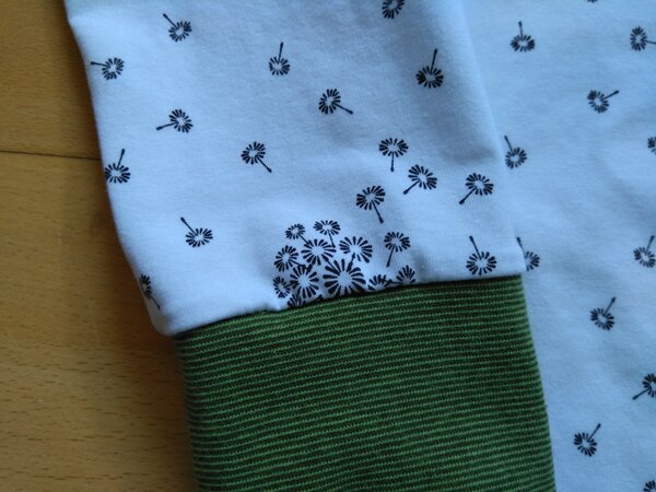 Shirt Pusteblumen Detail 2