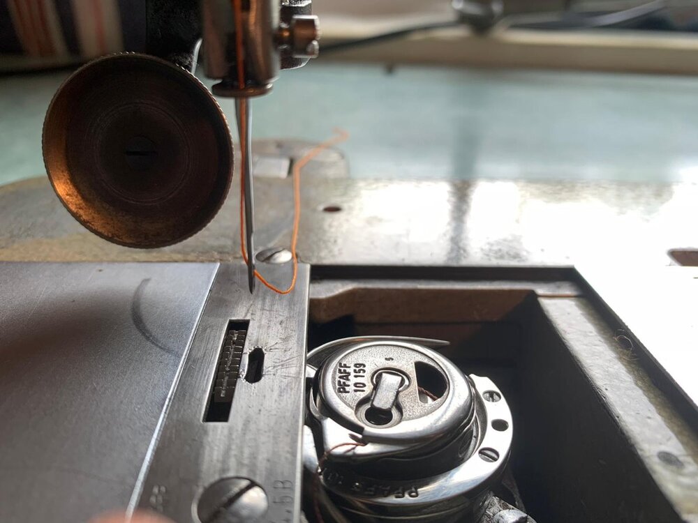 Pfaff 141 holt Unterfaden nicht mehr hoch. Pfaff Hobbyschneiderin 24