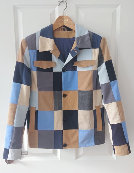 Patchwork-Jacke aus recycleten Hosen